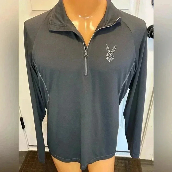 OGIO Women’s Pullover Size Med by measure-tags faded. Rabbit Face logo signature - Picture 1 of 16